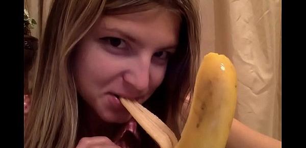  Gina Gerson blowjob banana